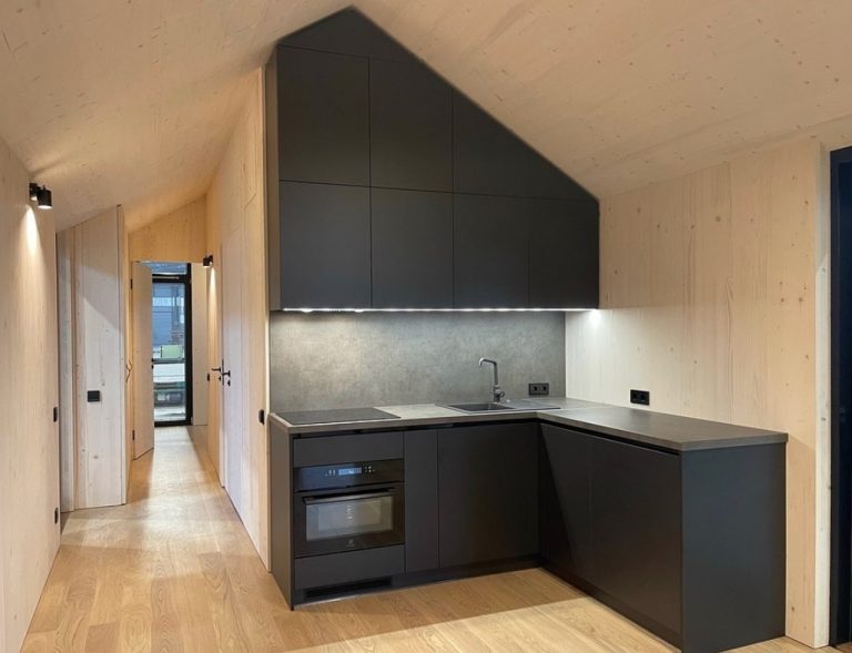 SmartSelect 20220625 091749 Instagram 1 768x589